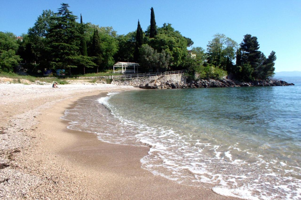 Apartments With A Parking Space Lovran, Opatija - 7869 Ngoại thất bức ảnh