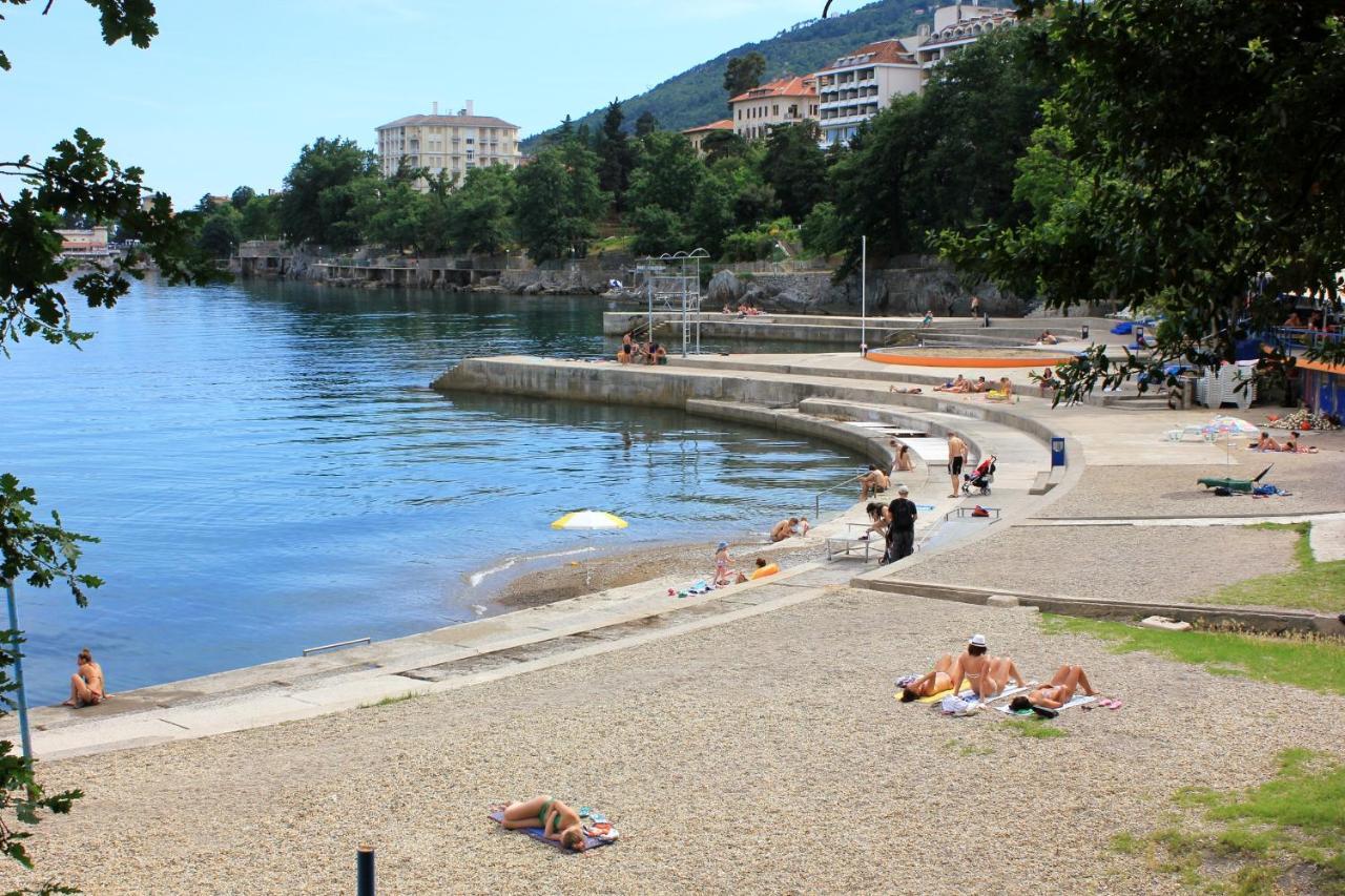 Apartments With A Parking Space Lovran, Opatija - 7869 Ngoại thất bức ảnh