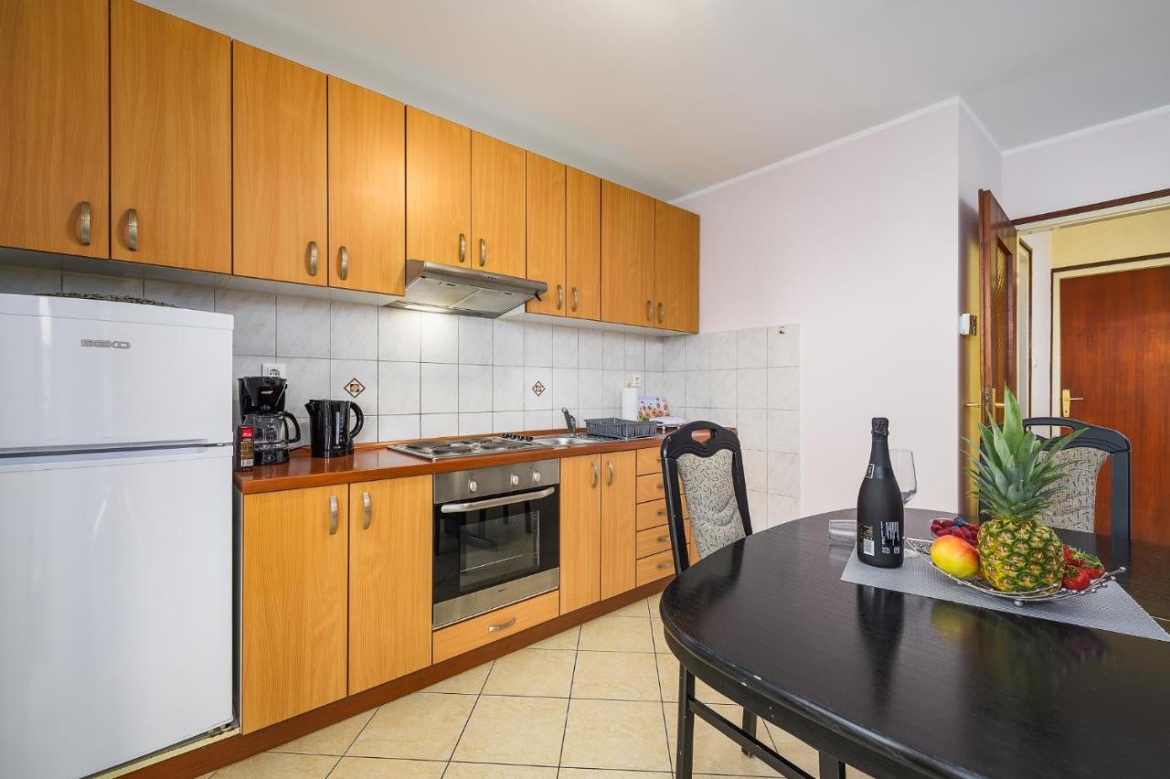 Apartments With A Parking Space Lovran, Opatija - 7869 Ngoại thất bức ảnh