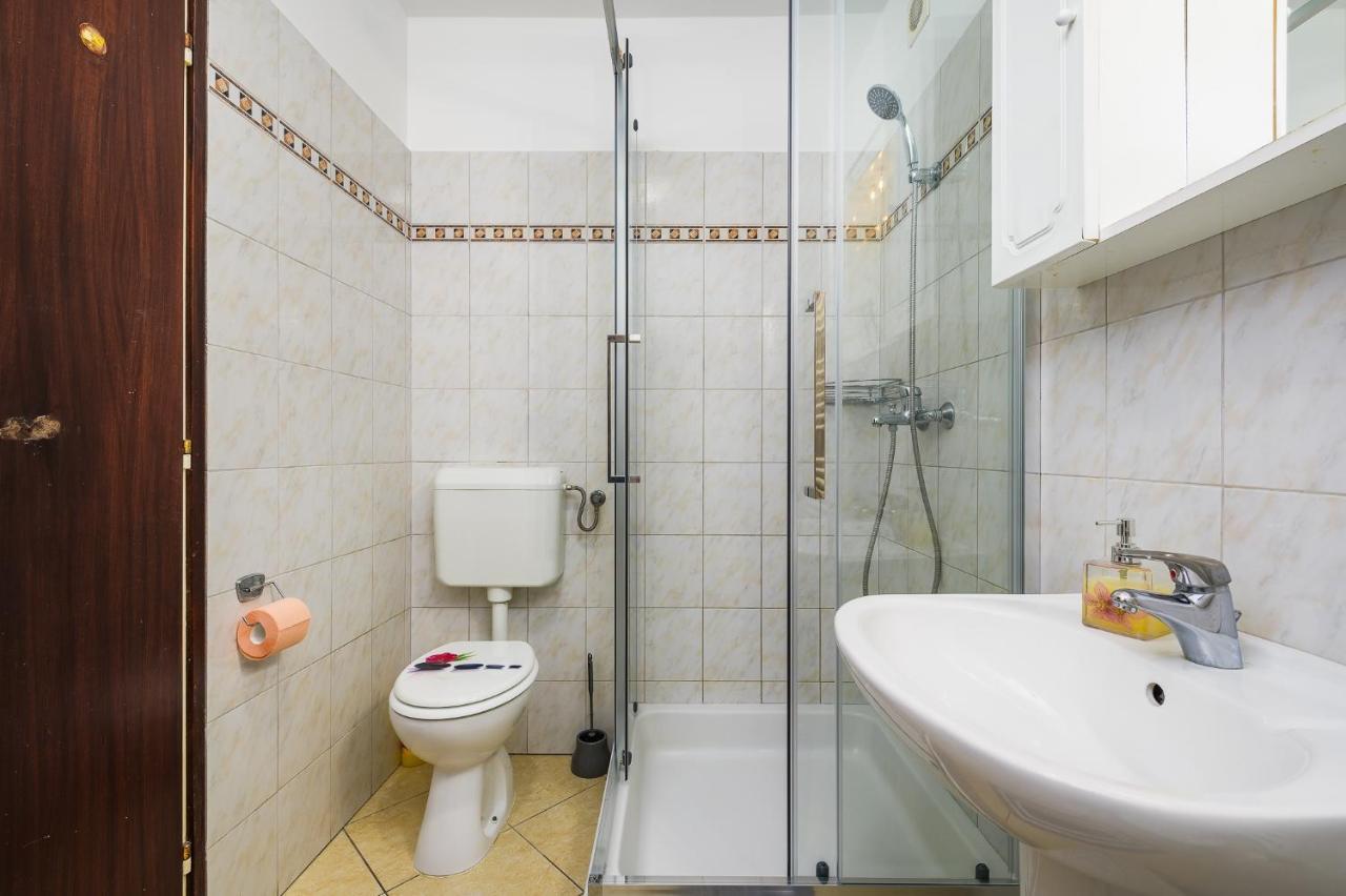 Apartments With A Parking Space Lovran, Opatija - 7869 Ngoại thất bức ảnh